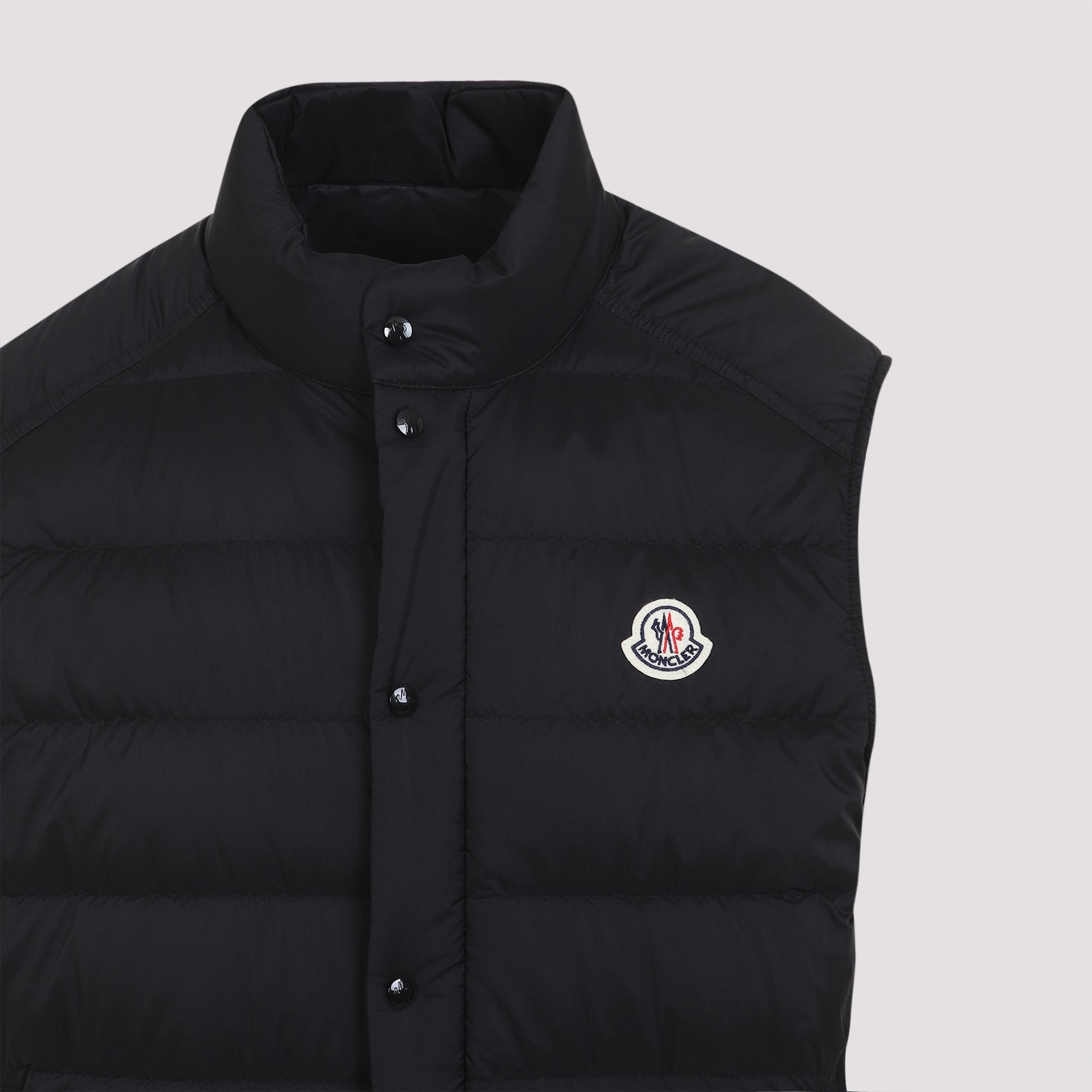 MONCLER Padded Bodywarmer for Men - Size 00 to 7