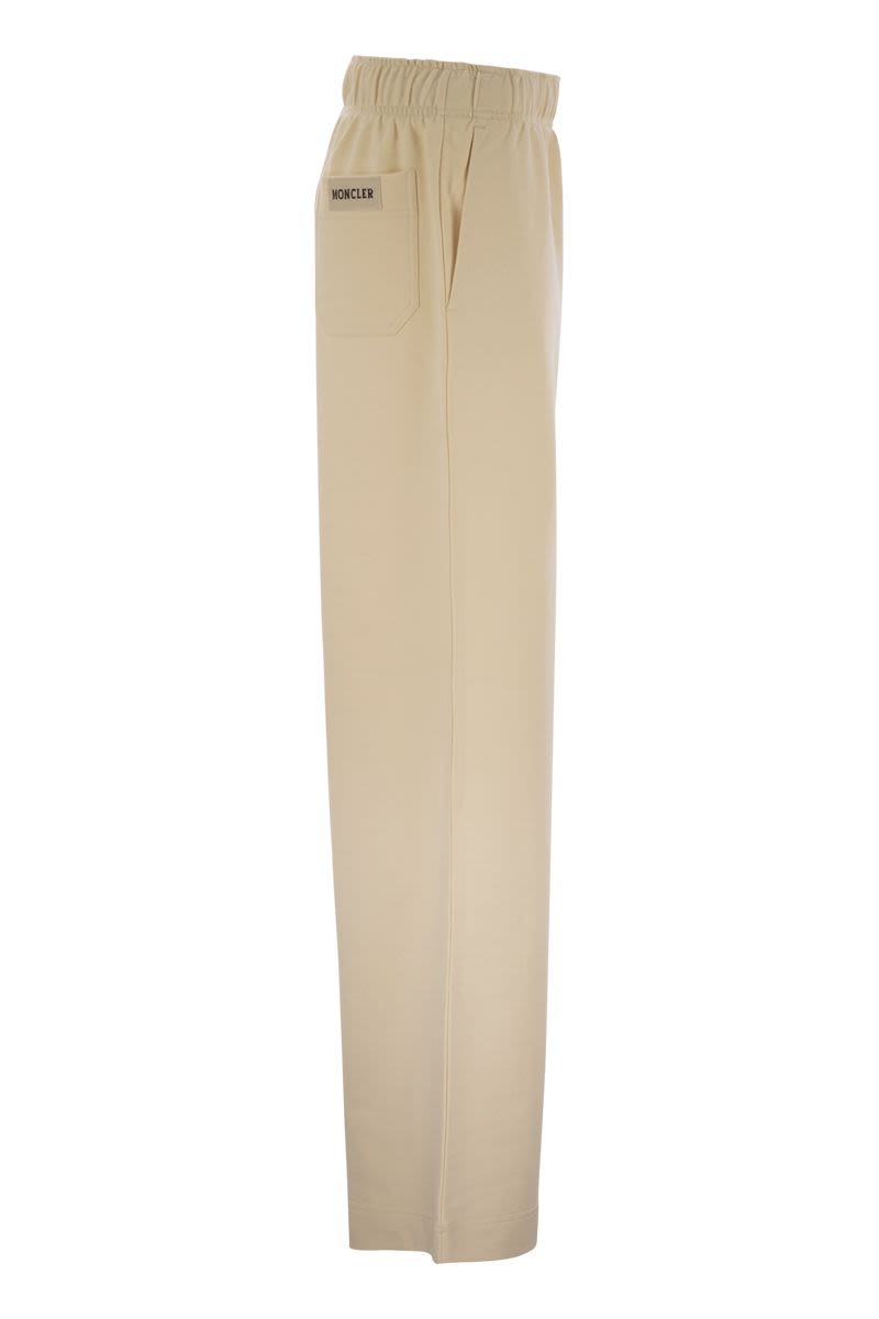 MONCLER Sophisticated Wide-Leg Cotton Sport Pants for Women