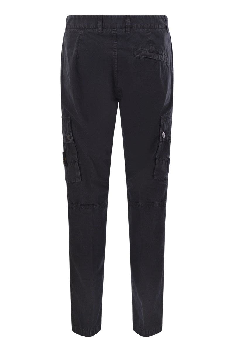 STONE ISLAND Slim-Fit Cargo Trousers - Versatile Style for Every Occasion