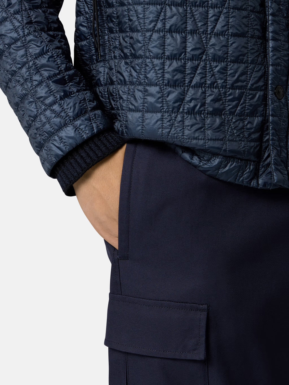 STONE ISLAND Men's Loose Fit Cargo Pants with Vertical Pockets