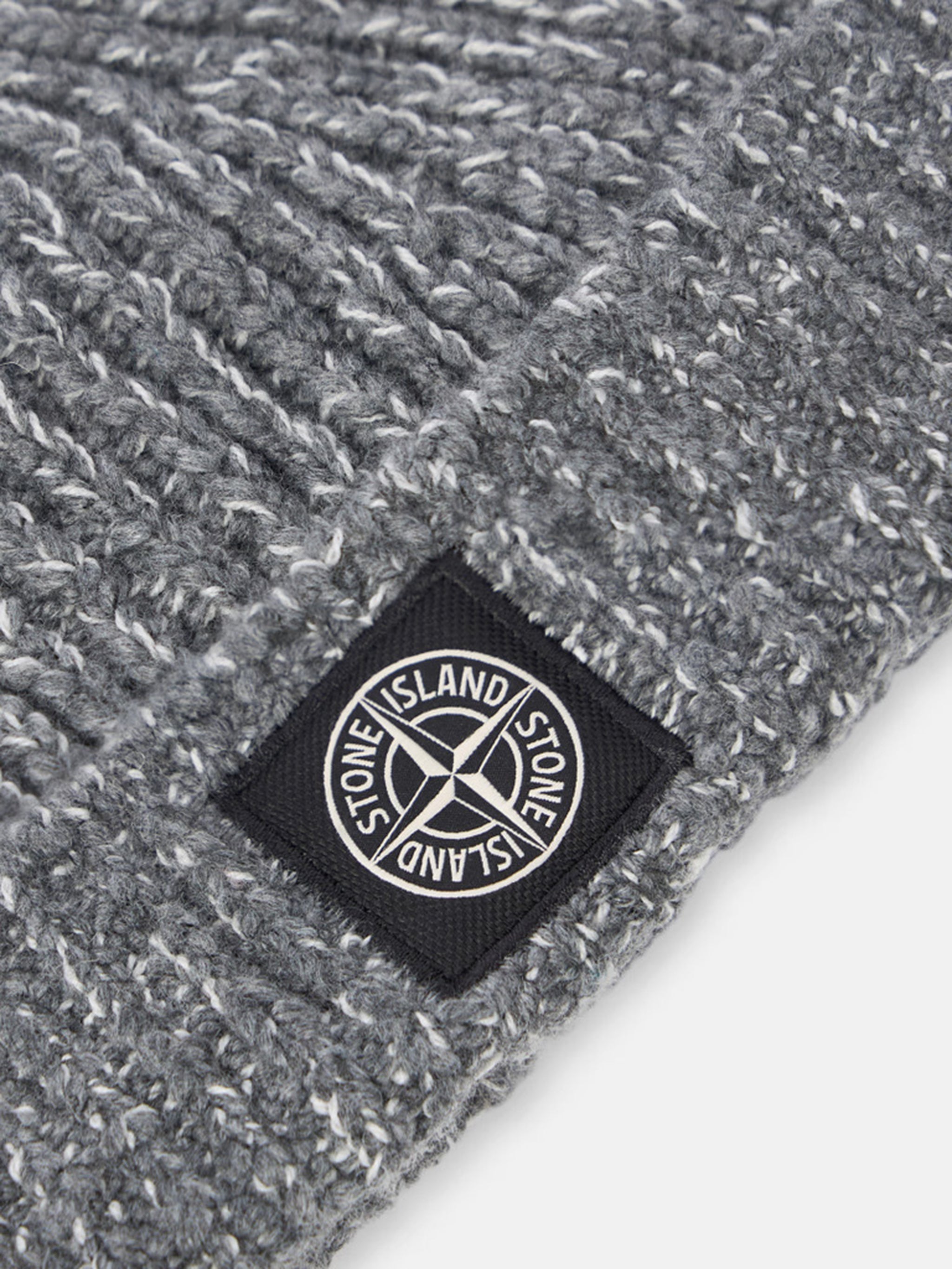 STONE ISLAND Classic Cuffed Beanie with Compass Logo Patch