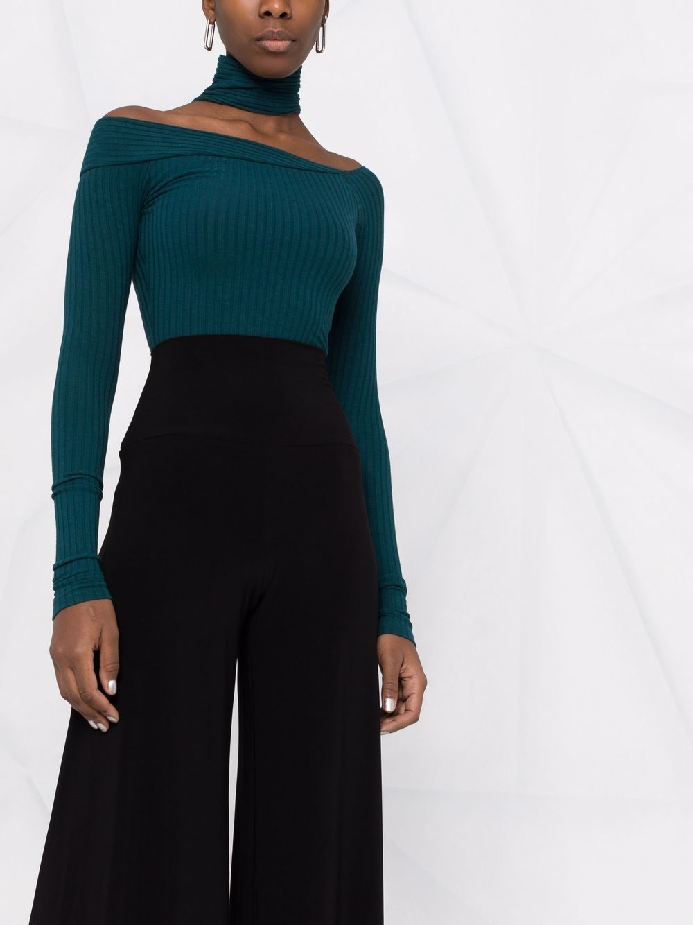 NORMA KAMALI High-Waisted Flared Trousers with Side Slit Pockets