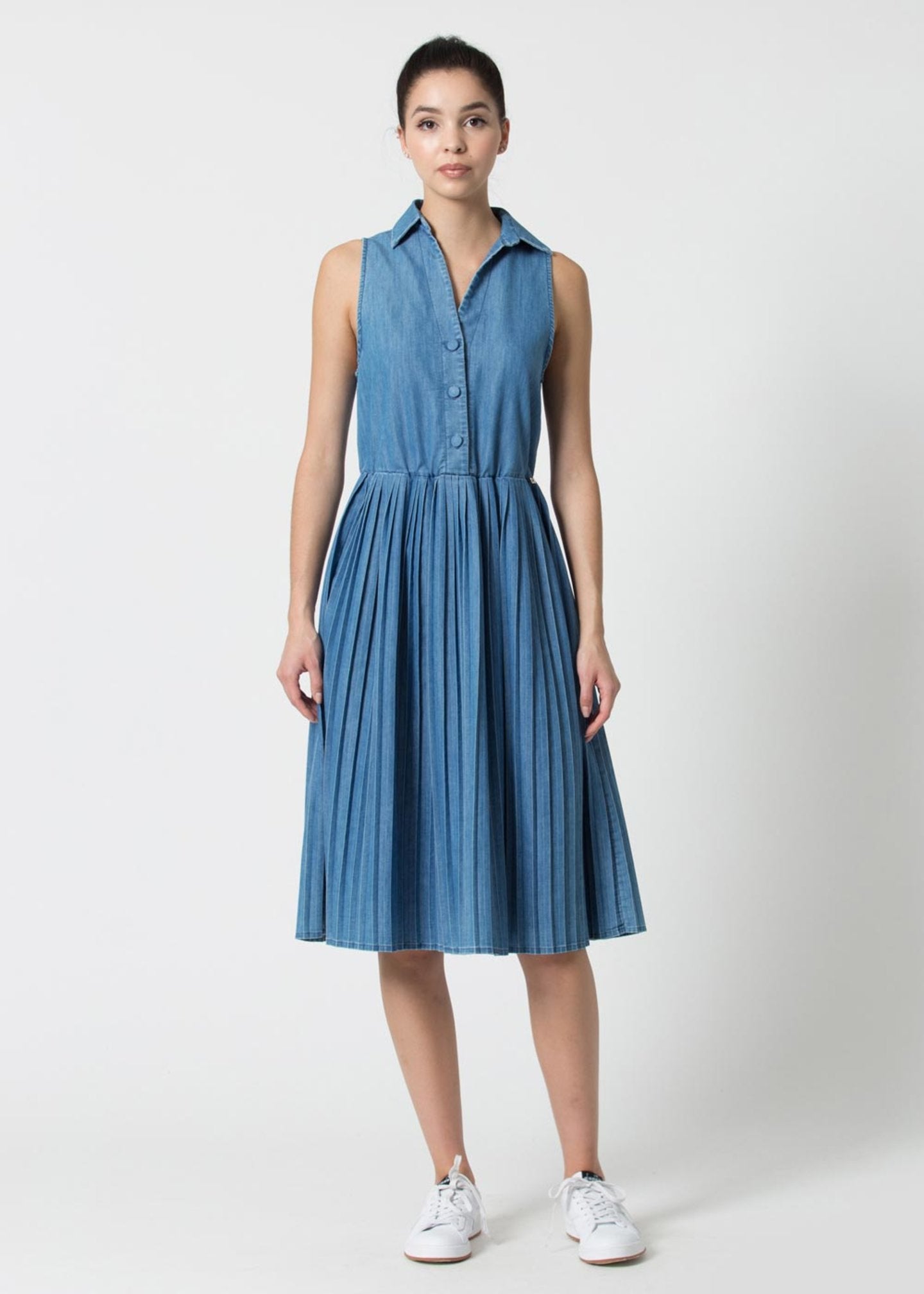 KOCCA Elegant Midi Dress with Lapel Collar
