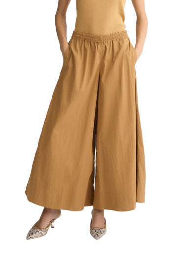 LIU JO WHITE Sahara Trousers - Stylish Fit for Women