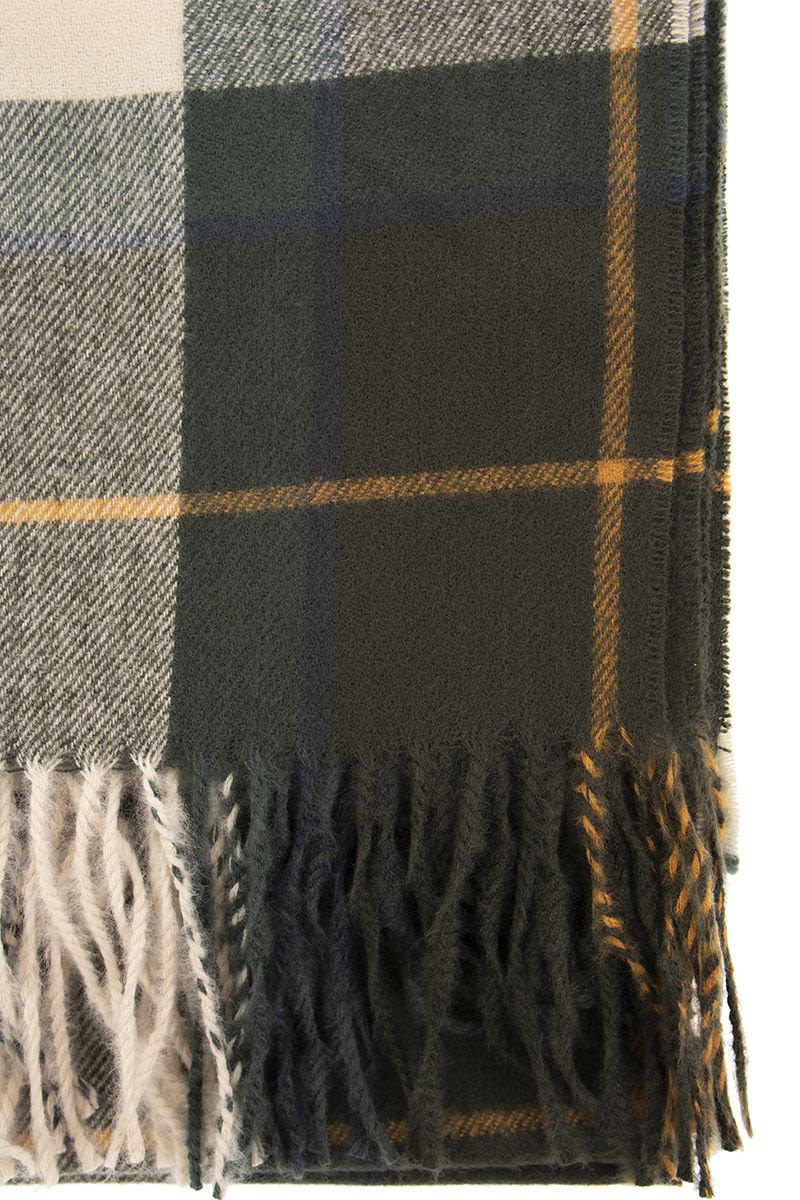 BARBOUR Oversized Tartan Scarf - 180 x 60 cm