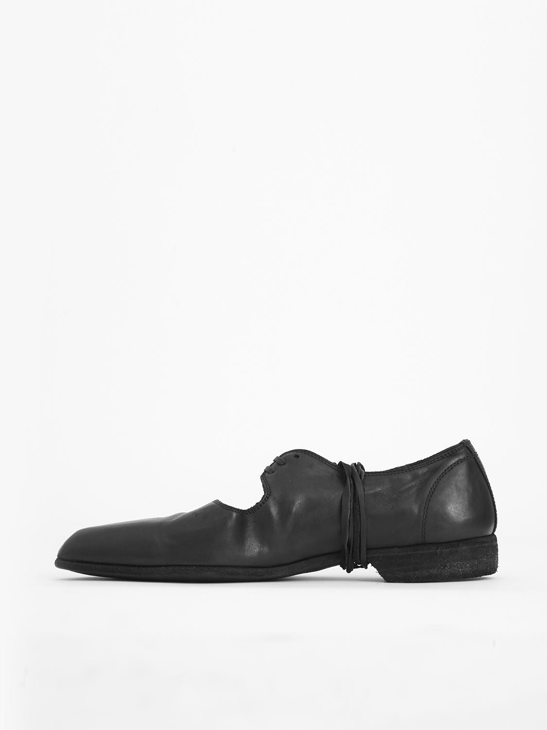 GUIDI Leather Lace-Up Shoe