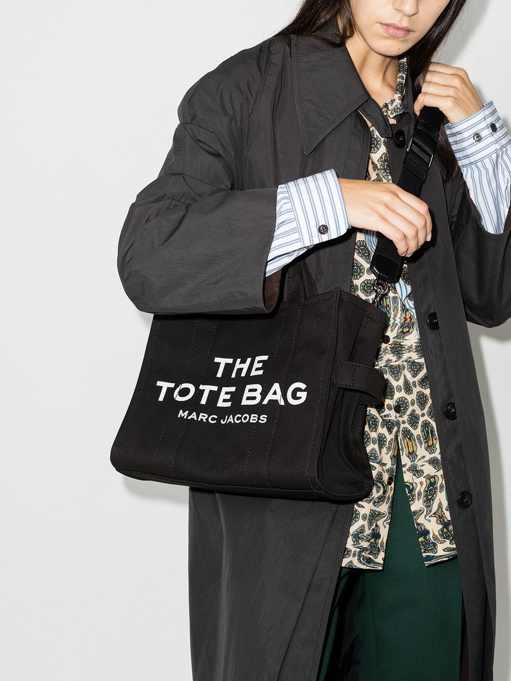 MARC JACOBS Medium Canvas Tote Handbag