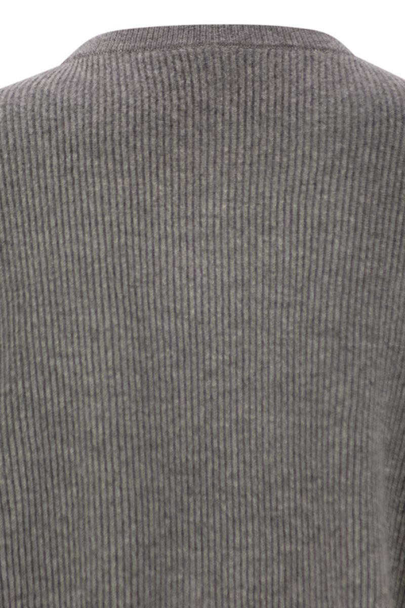 BRUNELLO CUCINELLI Timeless Cashmere Sweater with Monile Detail