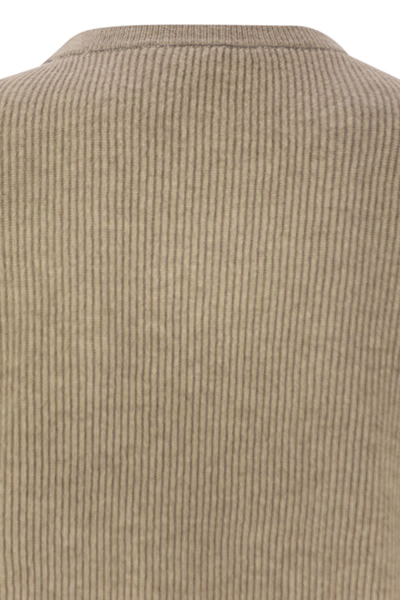 BRUNELLO CUCINELLI Timeless Cashmere Sweater with Embellished Detail