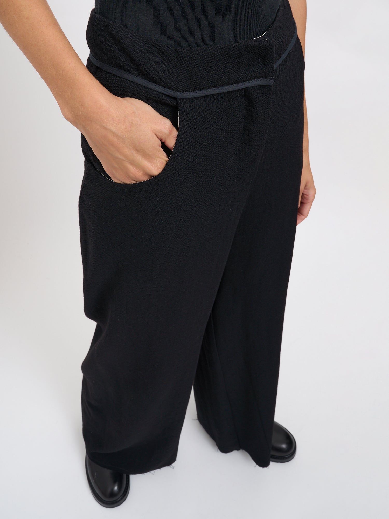 ALESSANDRA MARCHI Wide-Leg Trousers with Belt - Size 40