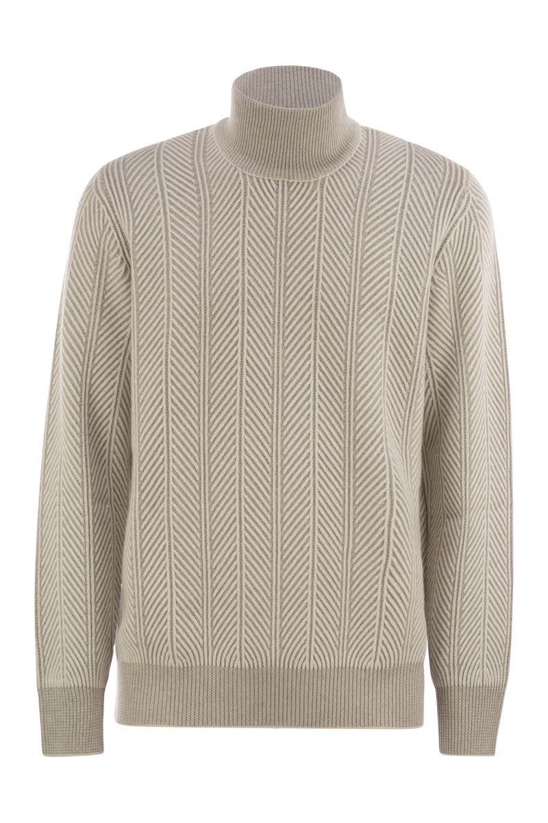 BRUNELLO CUCINELLI Classic Cashmere Turtleneck Sweater