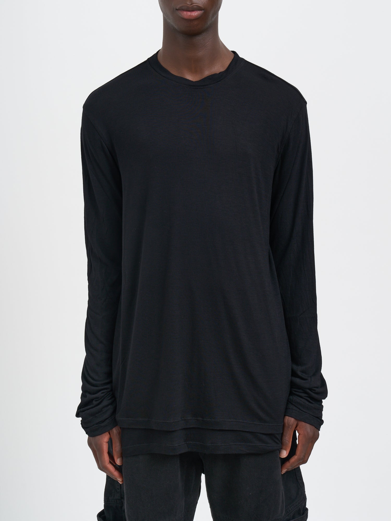 ANDREA YA'AQOV Men's Bamboo Crew Neck Sweater – Size M