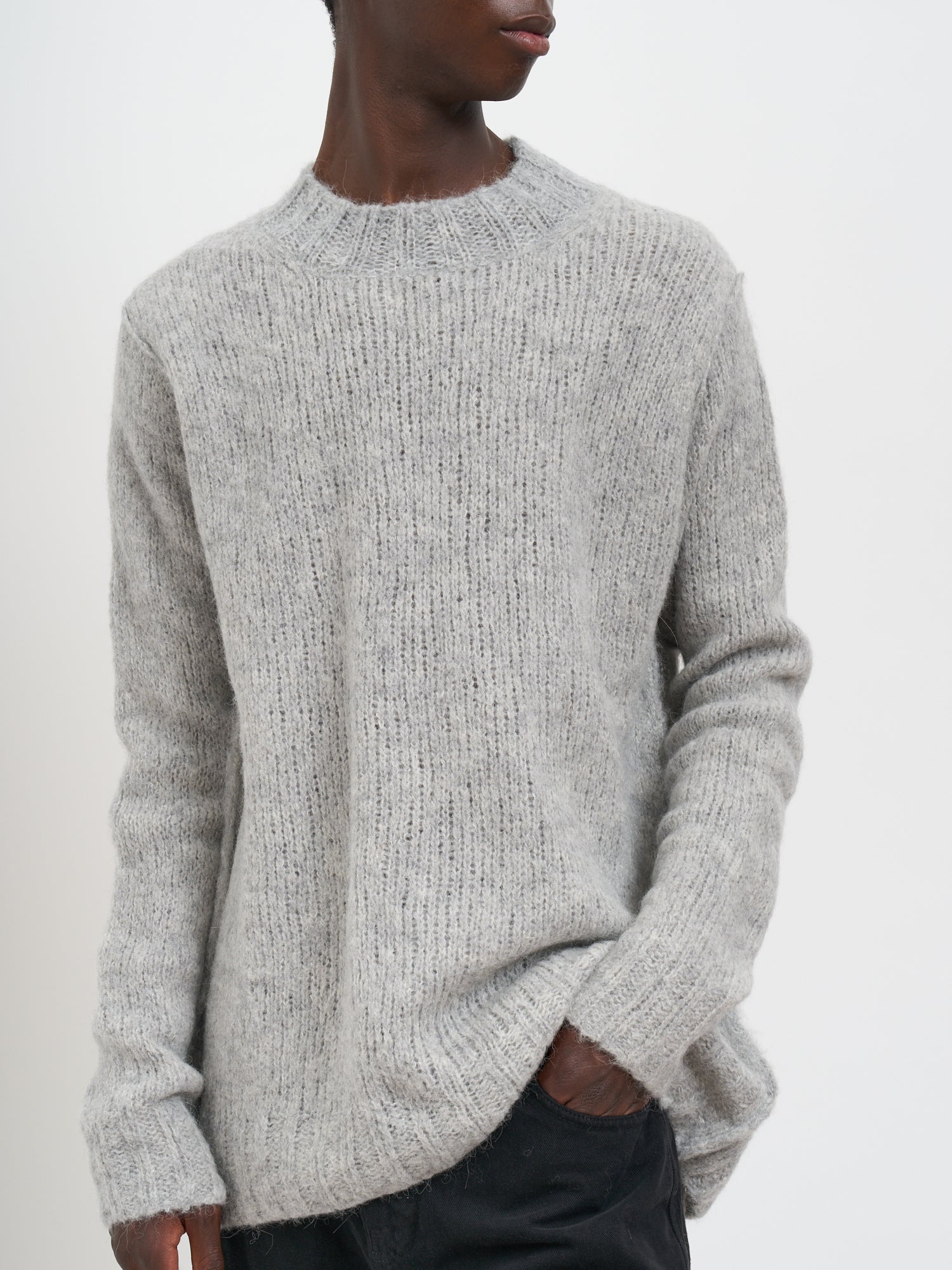 ANDREA YA'AQOV Men's Crew Neck Sweater - Medium