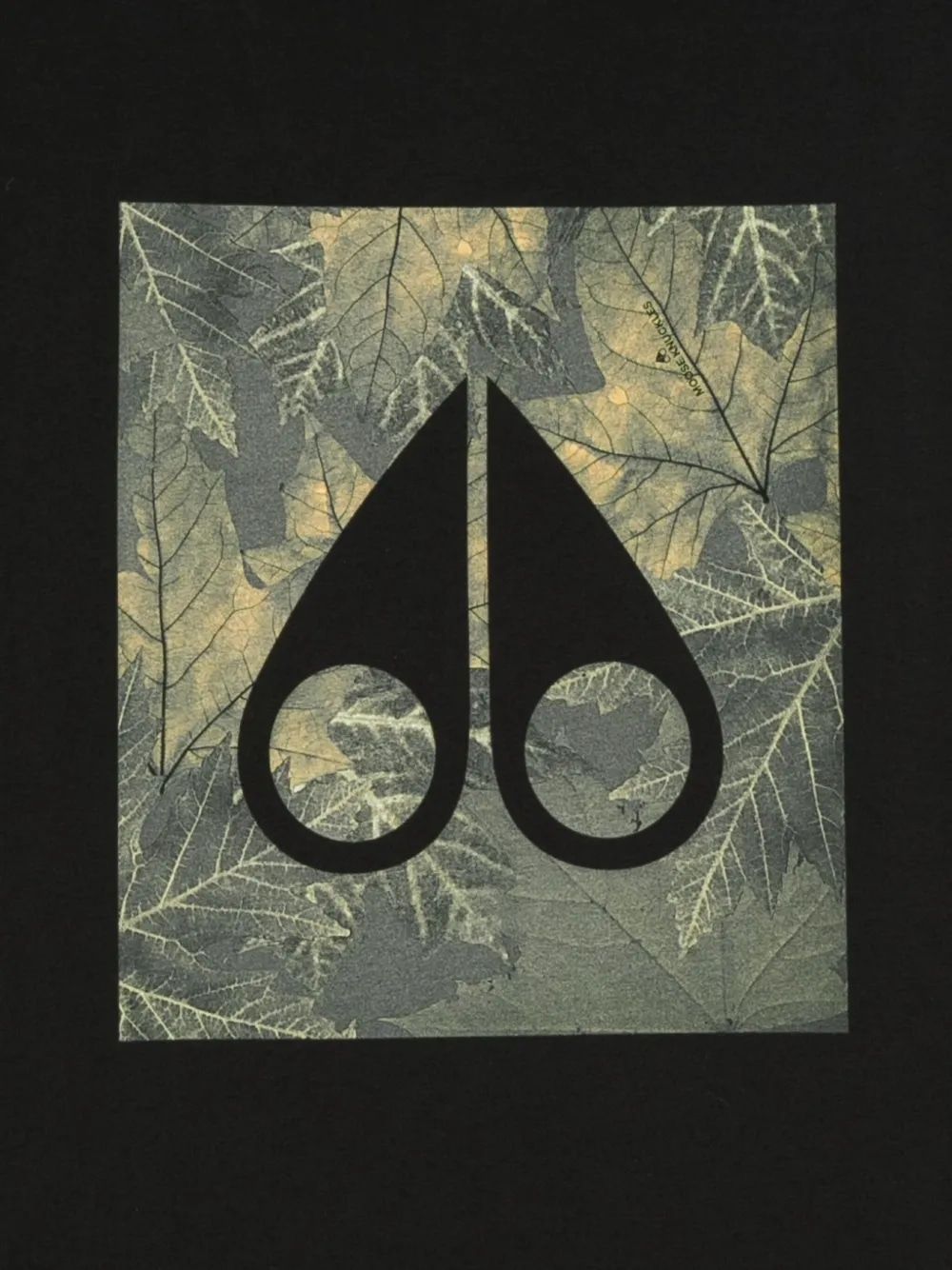 MOOSE KNUCKLES Men's Hemlock Mini Tee