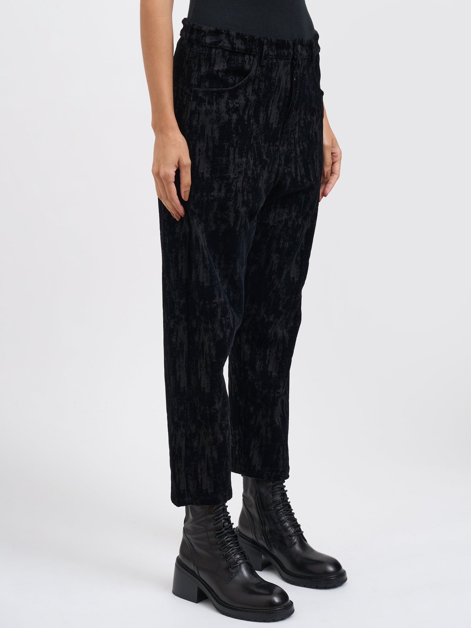 NOSTRASANTISSIMA Ankle-Length Low Rise Trousers - Size 40