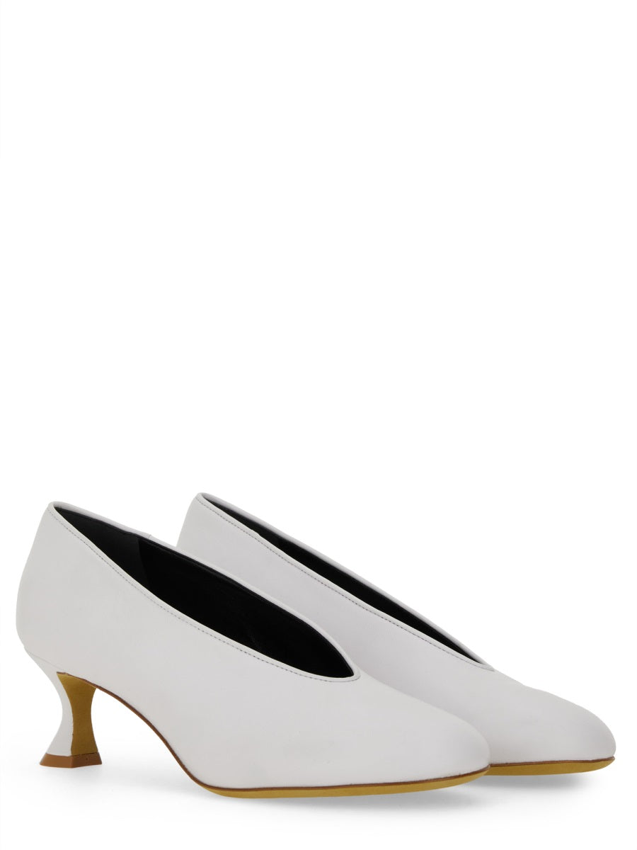 MOSCHINO COUTURE Couture Decollete Duck Pumps