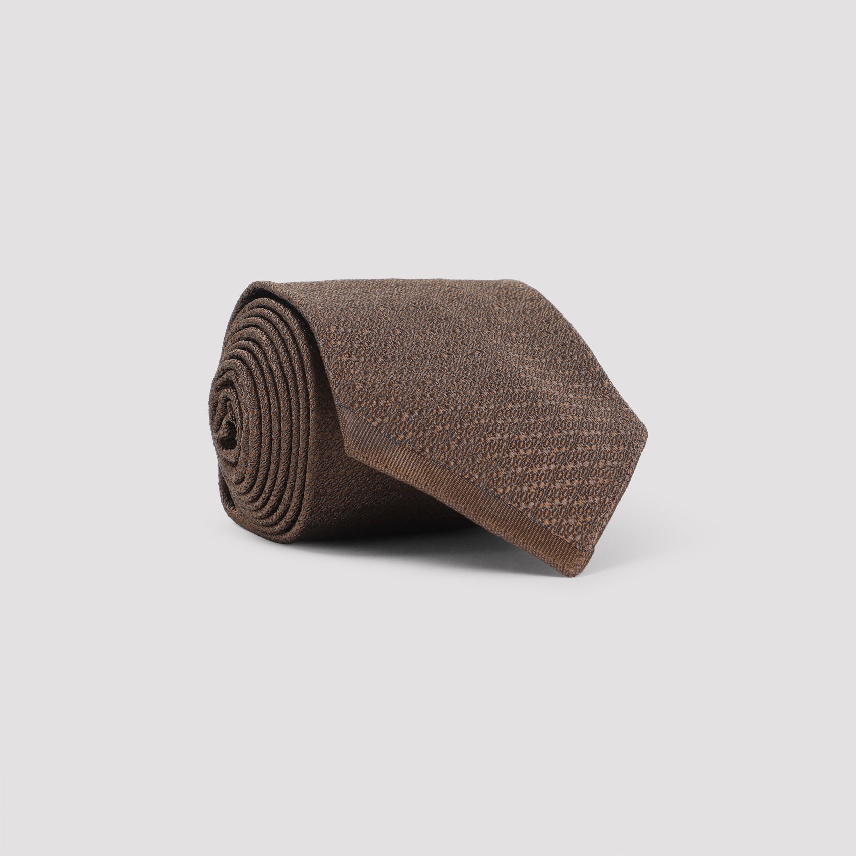 MAISON MARGIELA Sophisticated Silk Tie for Men