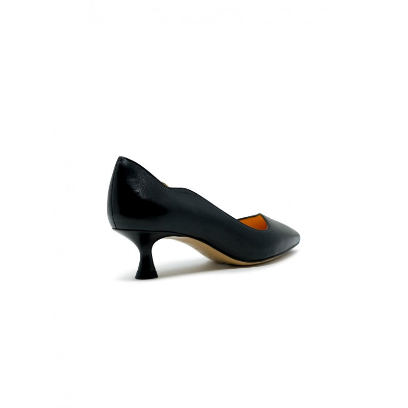 MARA BINI Elevated Leather Pumps with 4 cm Heel
