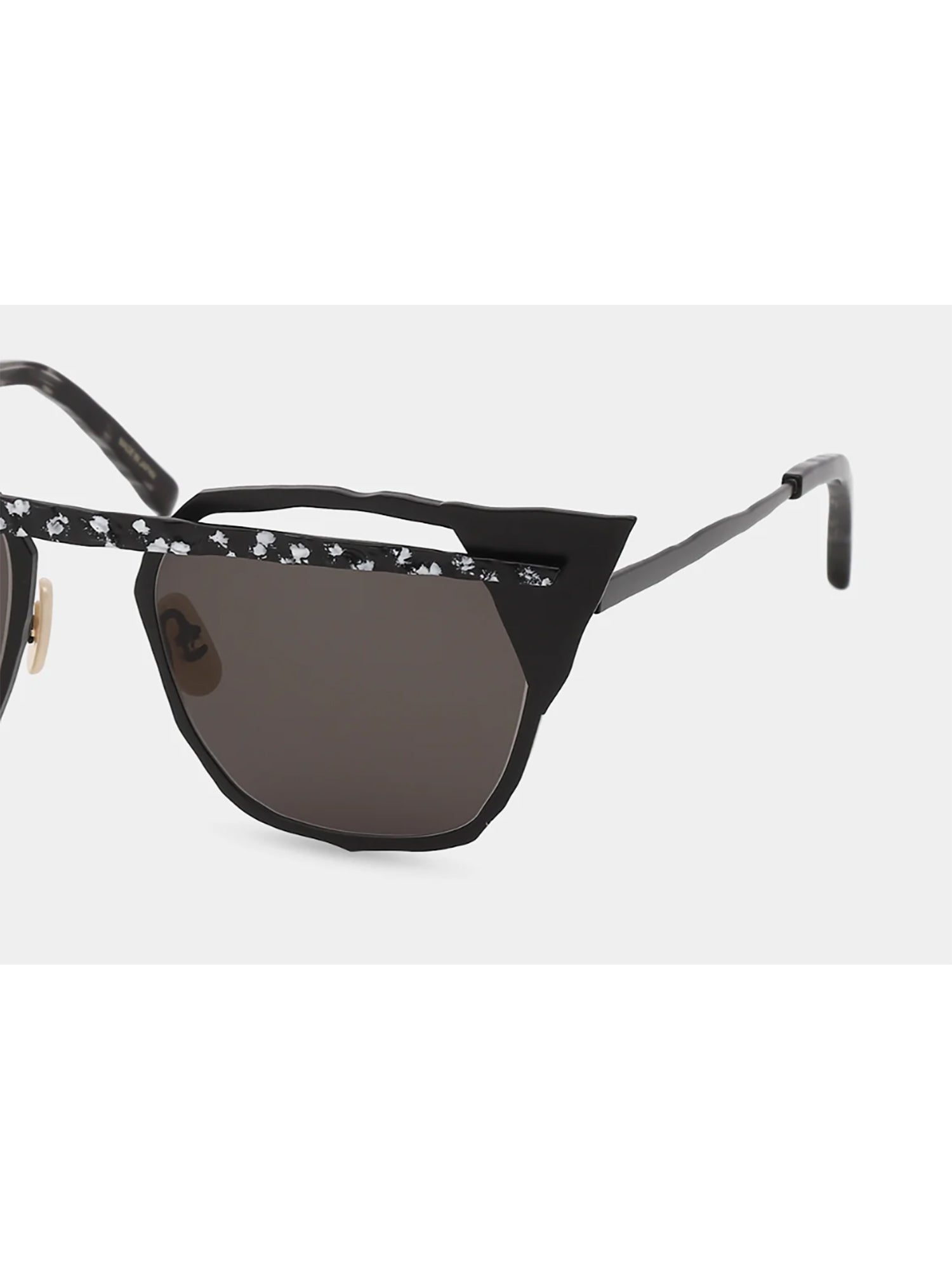 MASAHIROMARUYAMA Chic Titanium Sunglasses with 145mm Temples