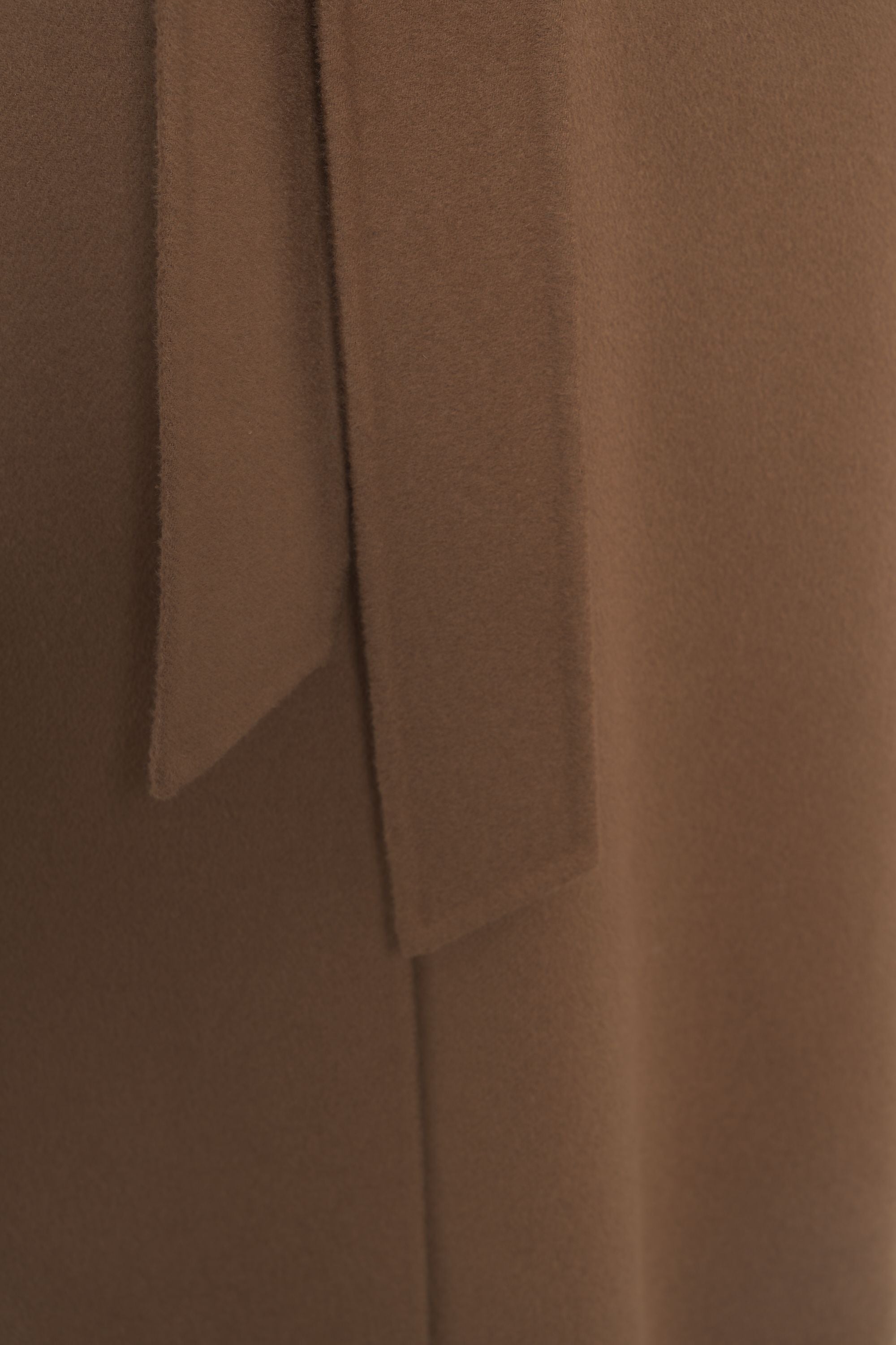 MAX MARA Sophisticated Scarf Collar Jacket with Waist Belt for Women