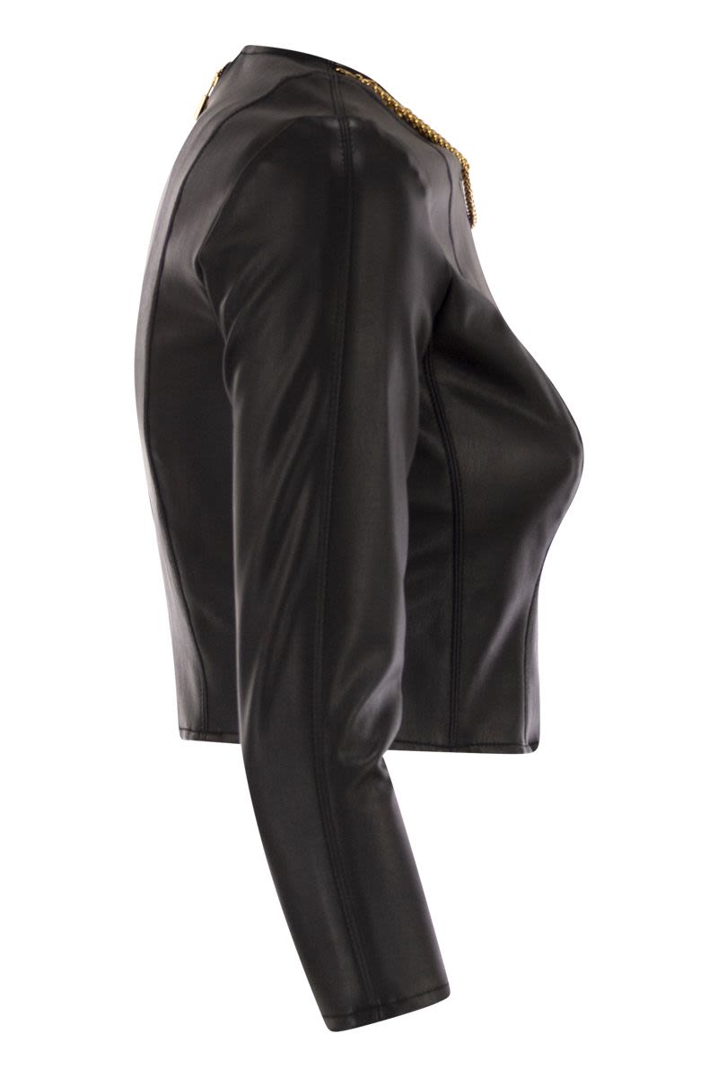 ELISABETTA FRANCHI Chic Cropped Top with Removable Necklace and Charm