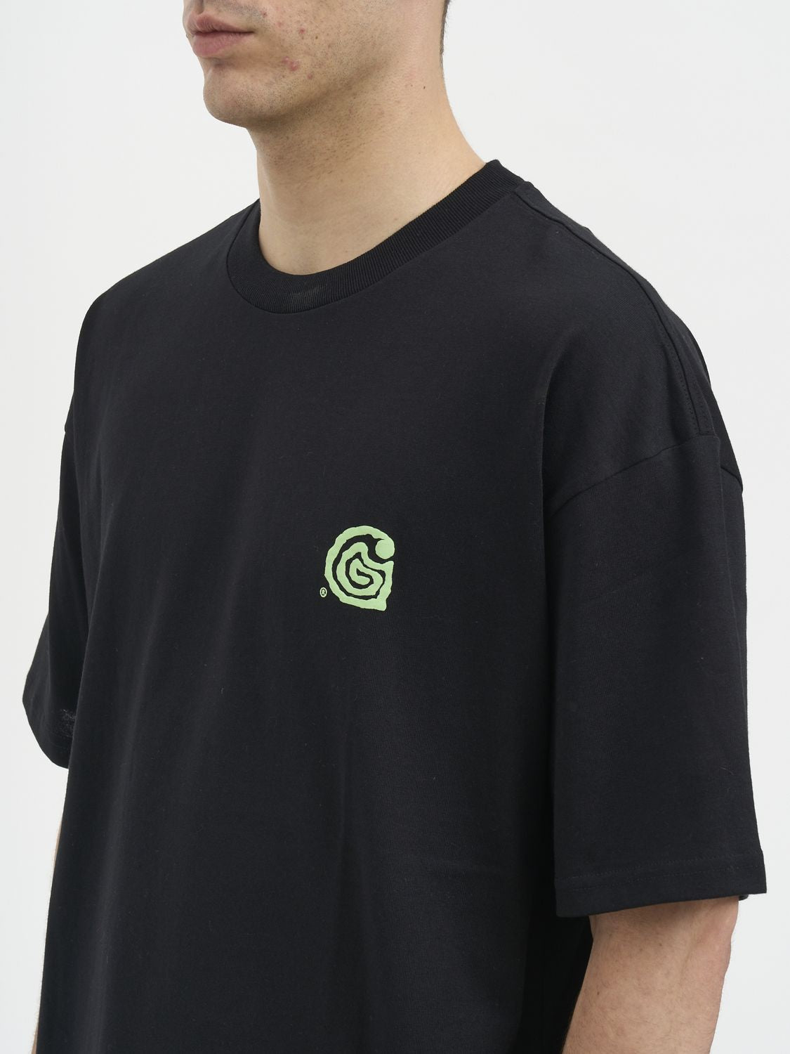 CARHARTT WIP Regular Fit Graphic Cotton T-Shirt - Size M