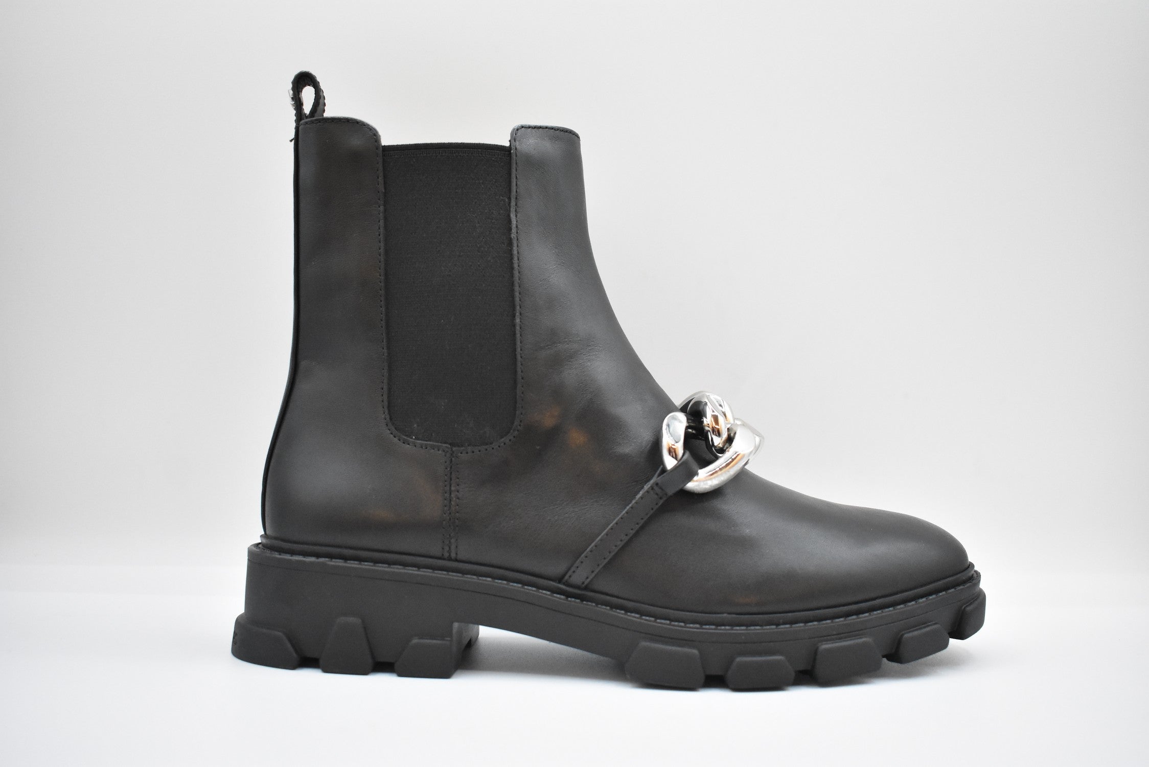 MICHAEL KORS Elegant Flat Shoes for Women