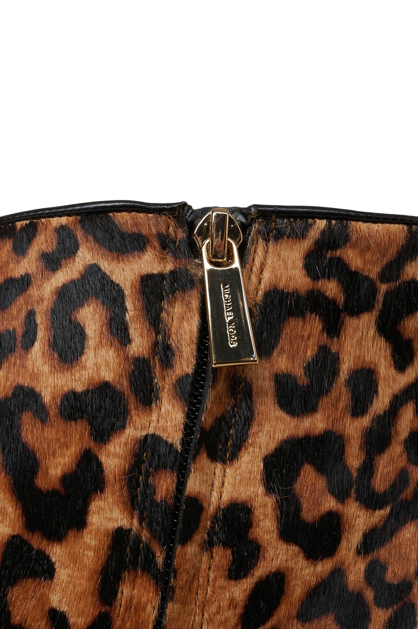 MICHAEL KORS Stylish Ankle Boots with 6cm Heel