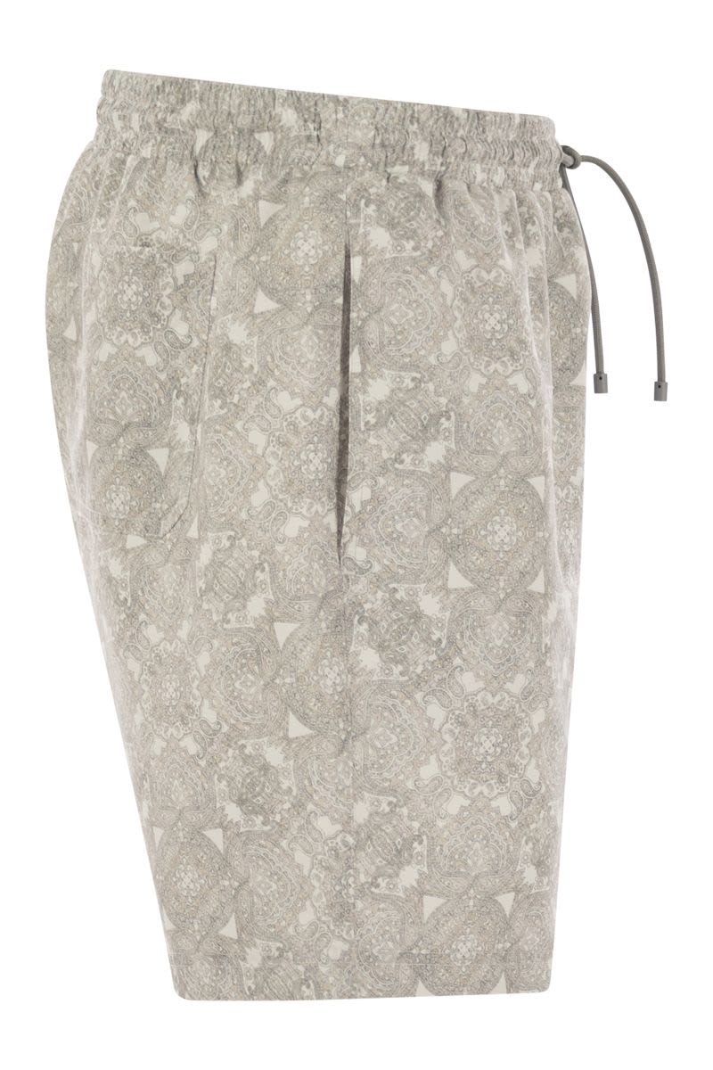 BRUNELLO CUCINELLI Stylish Beach Swimsuit with Vintage Paisley Design