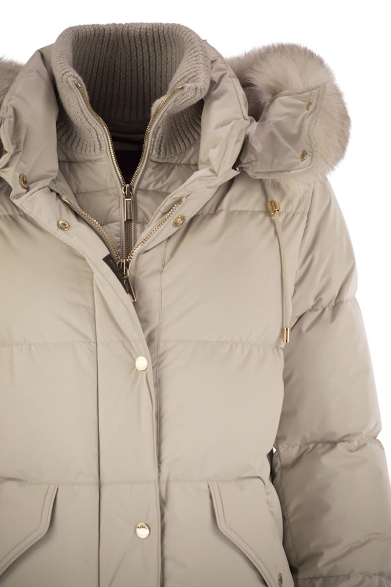 MOORER Mini Short Down Jacket with Hood and Fur