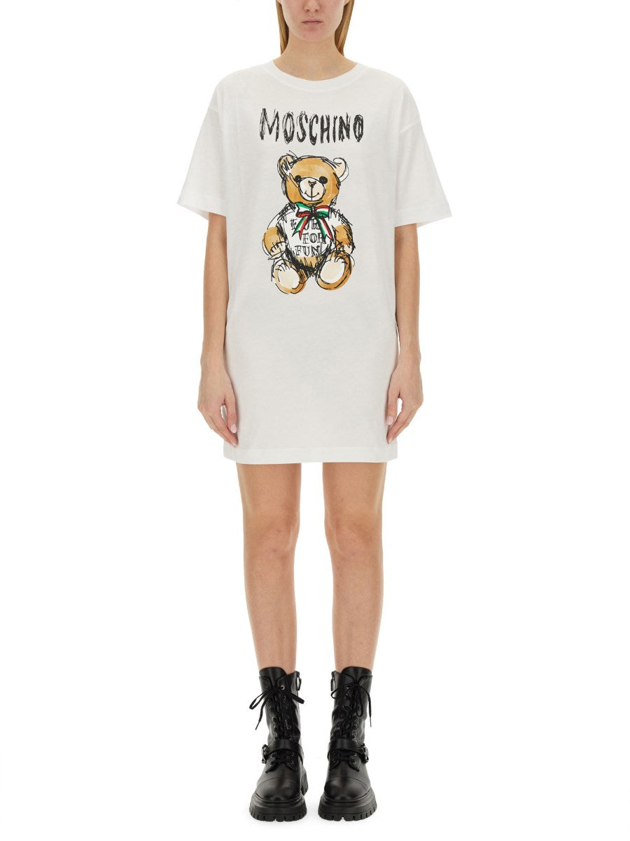 MOSCHINO Chic Oversized Dress with Trendy Logo Print