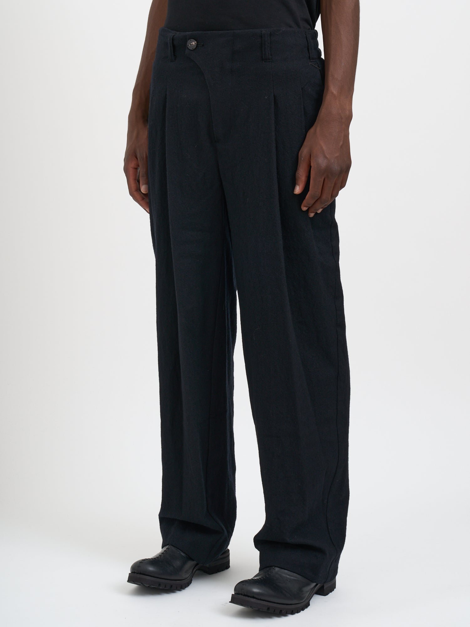DEVOA Pleated Wide Leg Trousers in Size 3