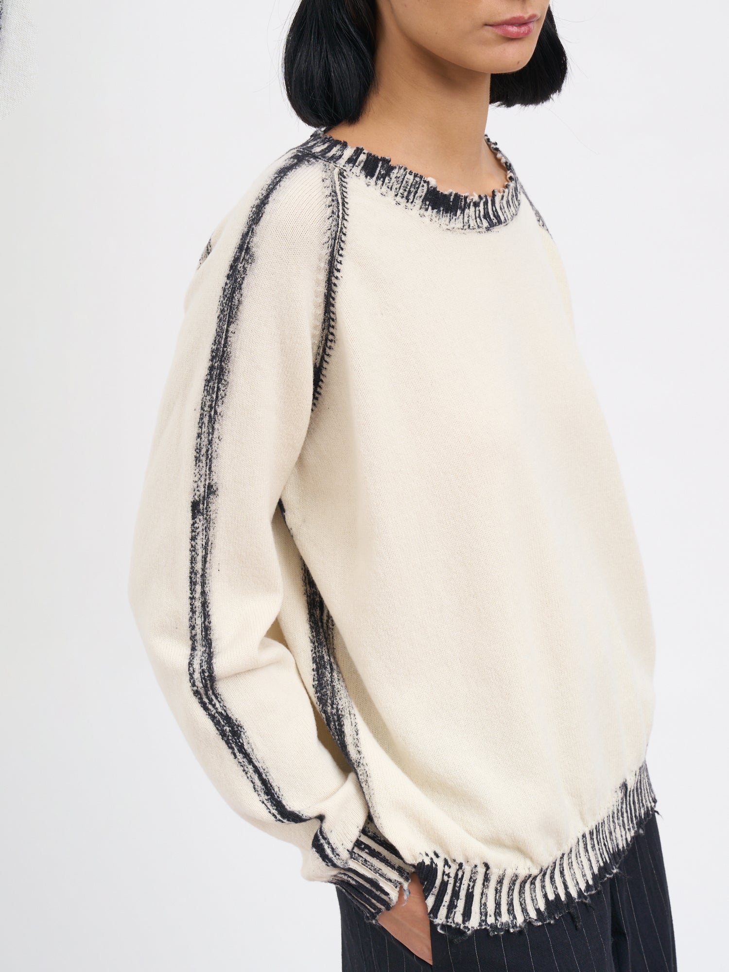SERIENUMERICA Crew Neck Wool Sweater with Raglan Sleeves