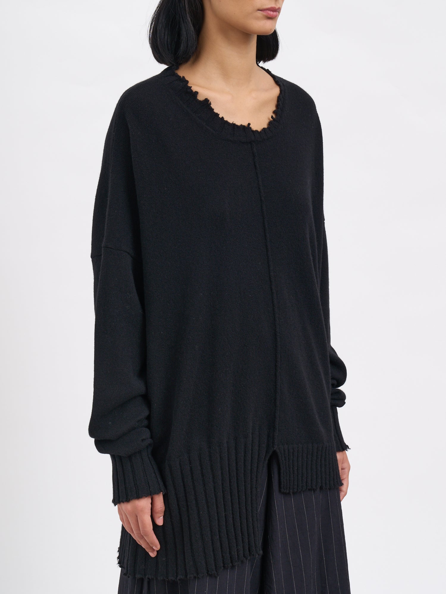 SERIENUMERICA Womens Destroyed-Effect Crewneck Sweater Size 1