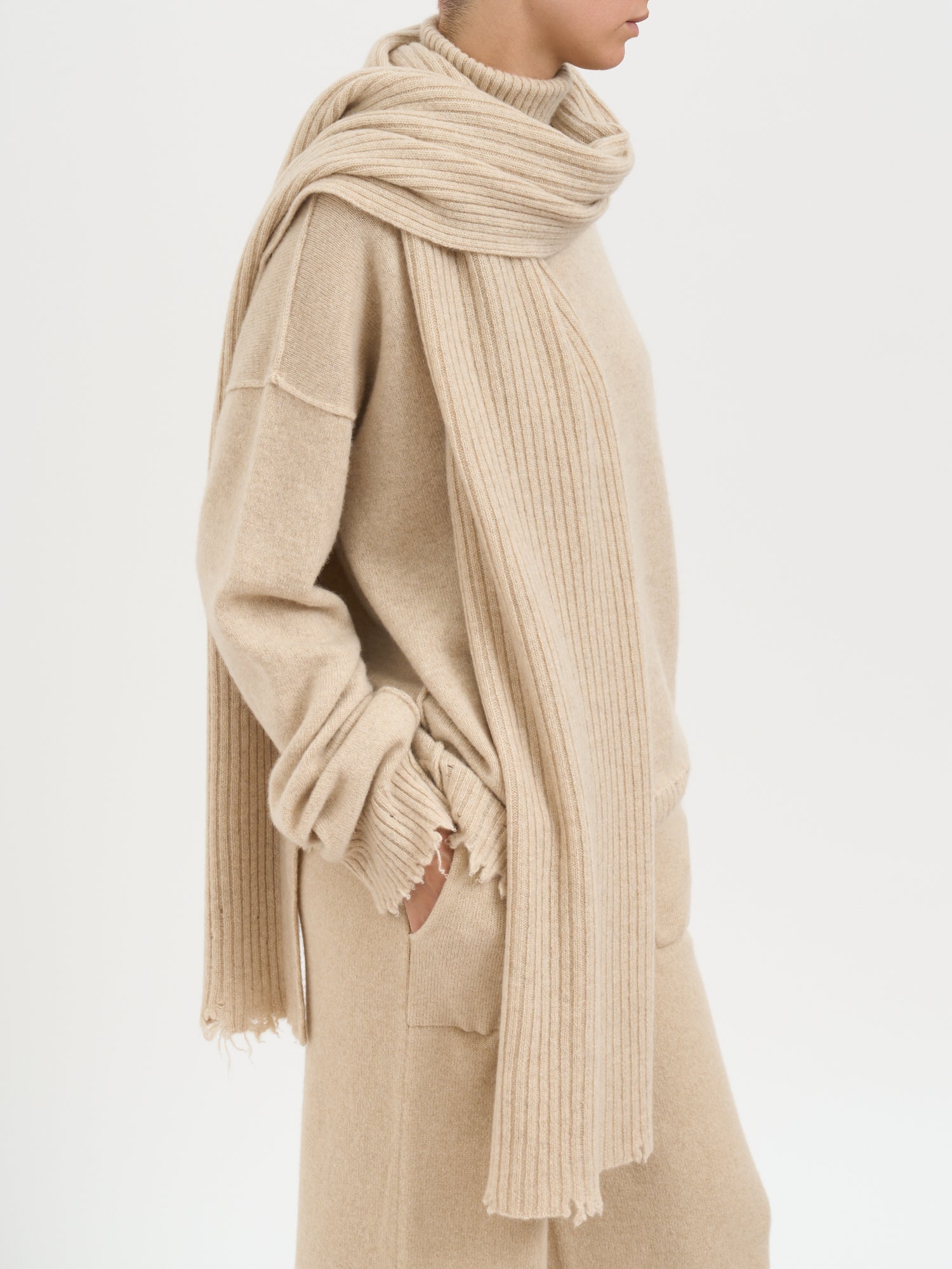 UMA WANG Cashmere Scarf