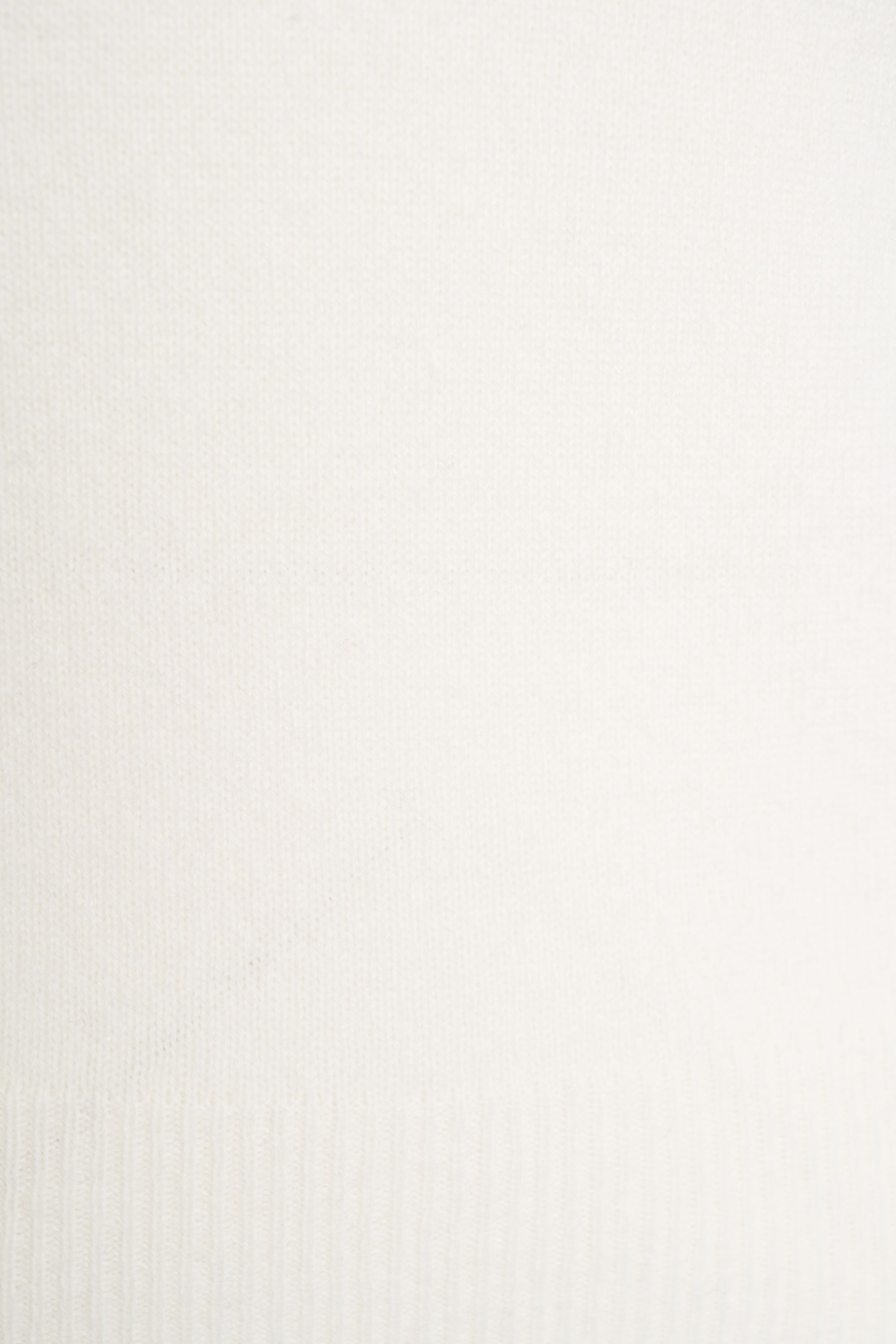 MVM Cashmere Fine-Knit Sweater with Elegant Design