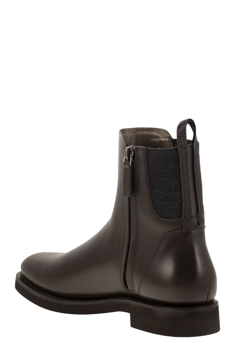 BRUNELLO CUCINELLI Matt Leather Chelsea Boots with Shiny Detail - 3 cm Heel