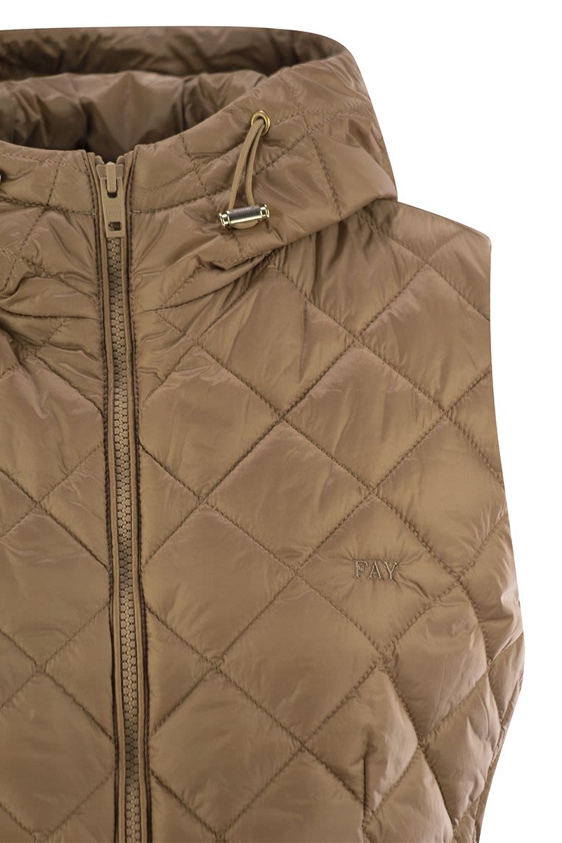 FAY Women's Diamond-Quilted Nylon Waistcoat