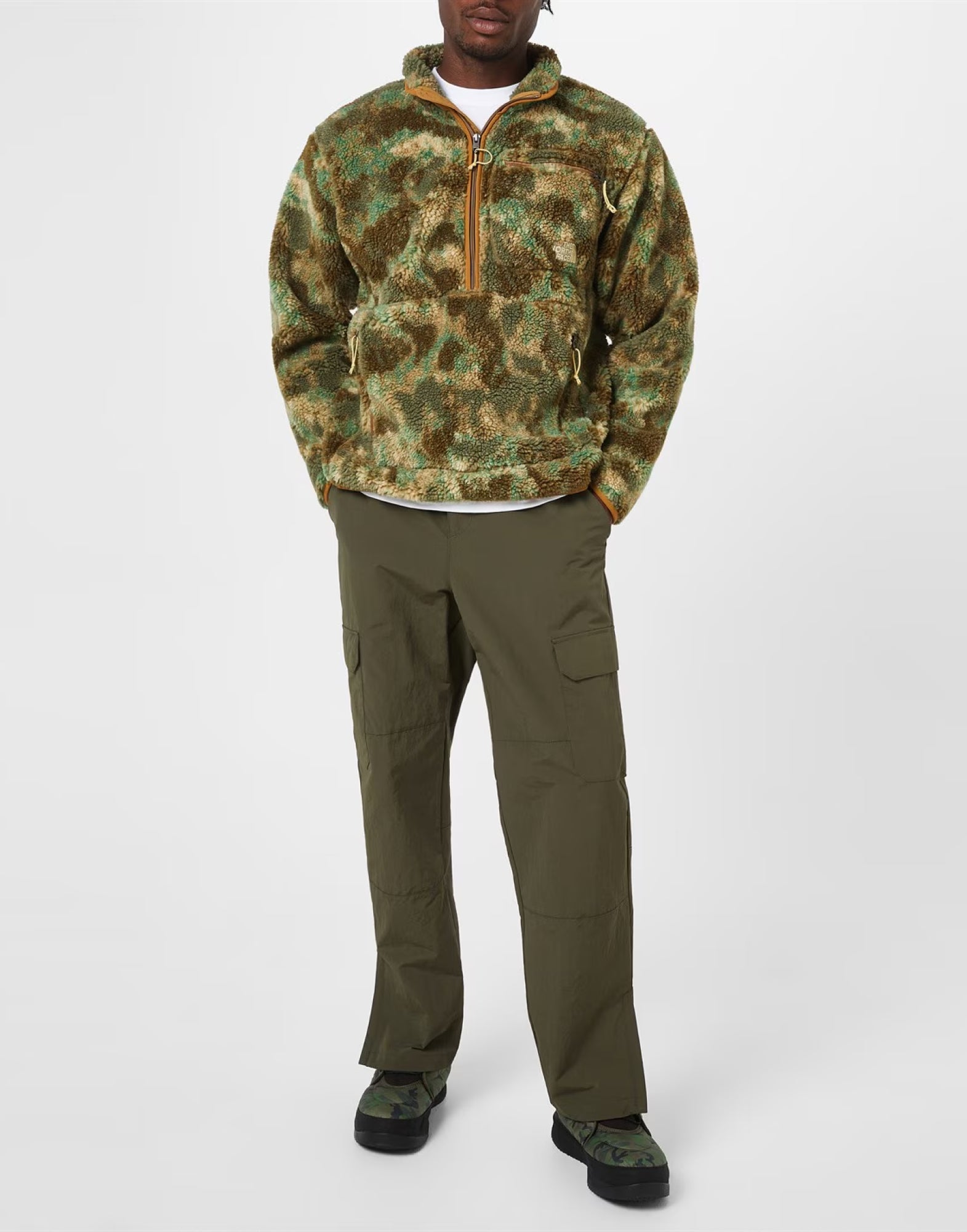 THE NORTH FACE Men's Low-Fi Hi-Tek Cargo Pants - Fall/Winter 2025
