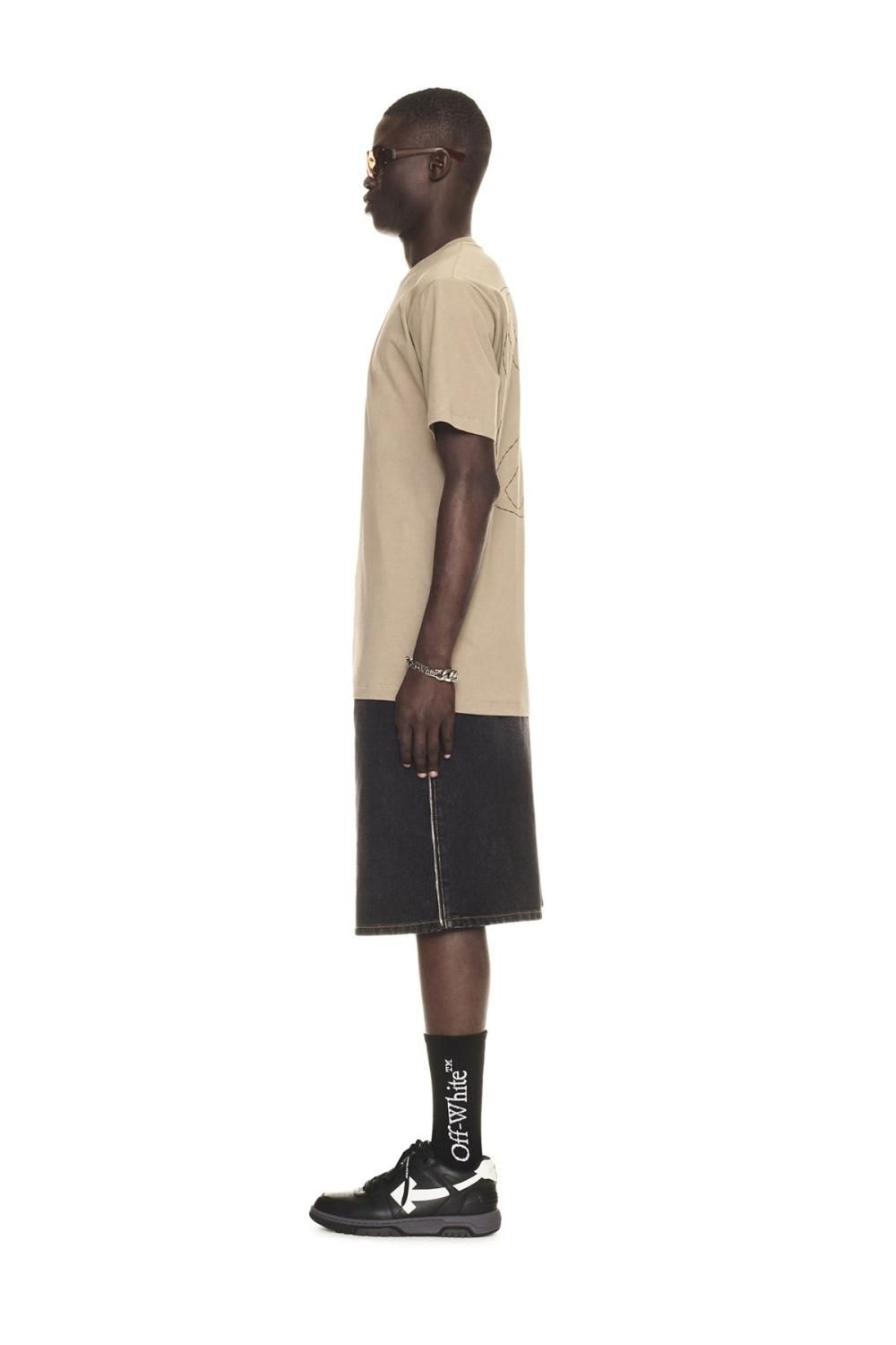 OFF-WHITE Slim Fit Statement Tee - SS25