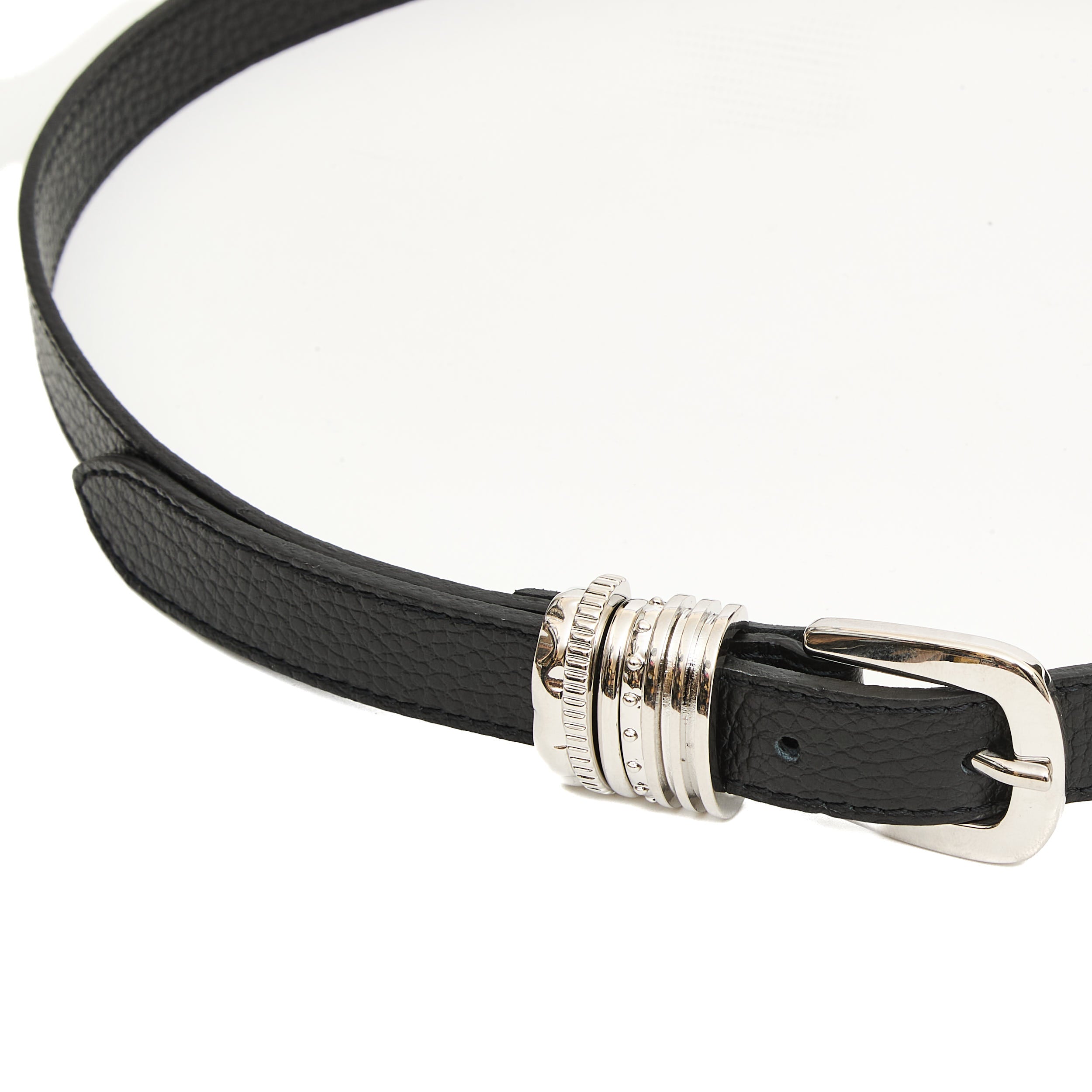 ORCIANI Elegant 1.5 Cm Black Leather Belt with Oval Silver Buckle
