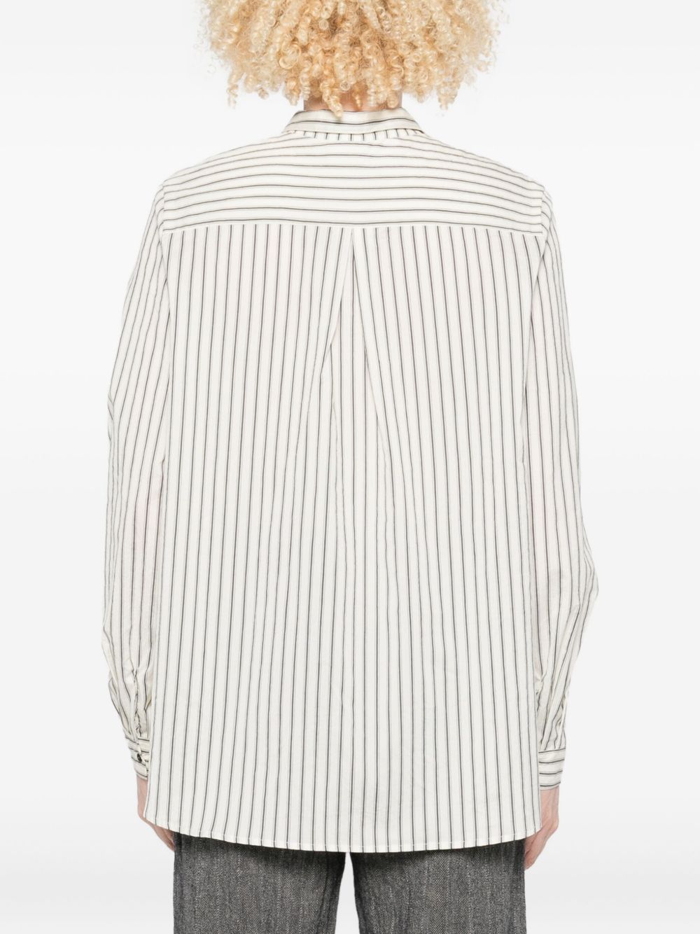 APUNTOB Striped Button-Up Shirt