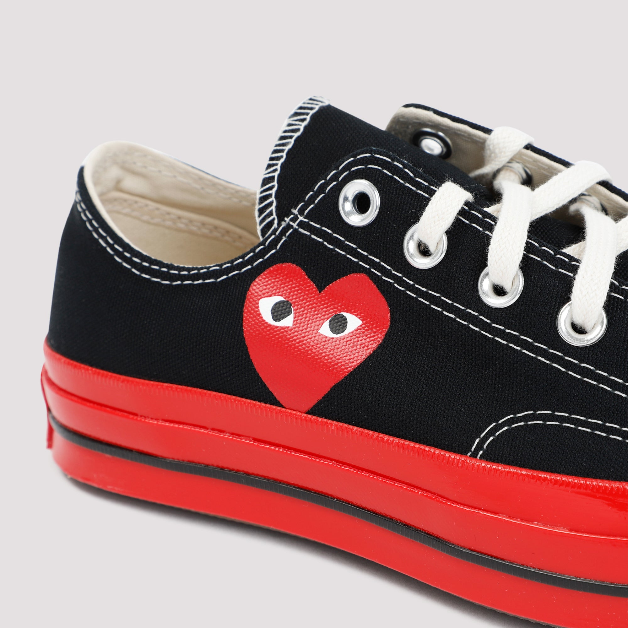 COMME DES GARÇONS PLAY Heart Print Sneaker with Rubber Sole - 2.5 cm Flat