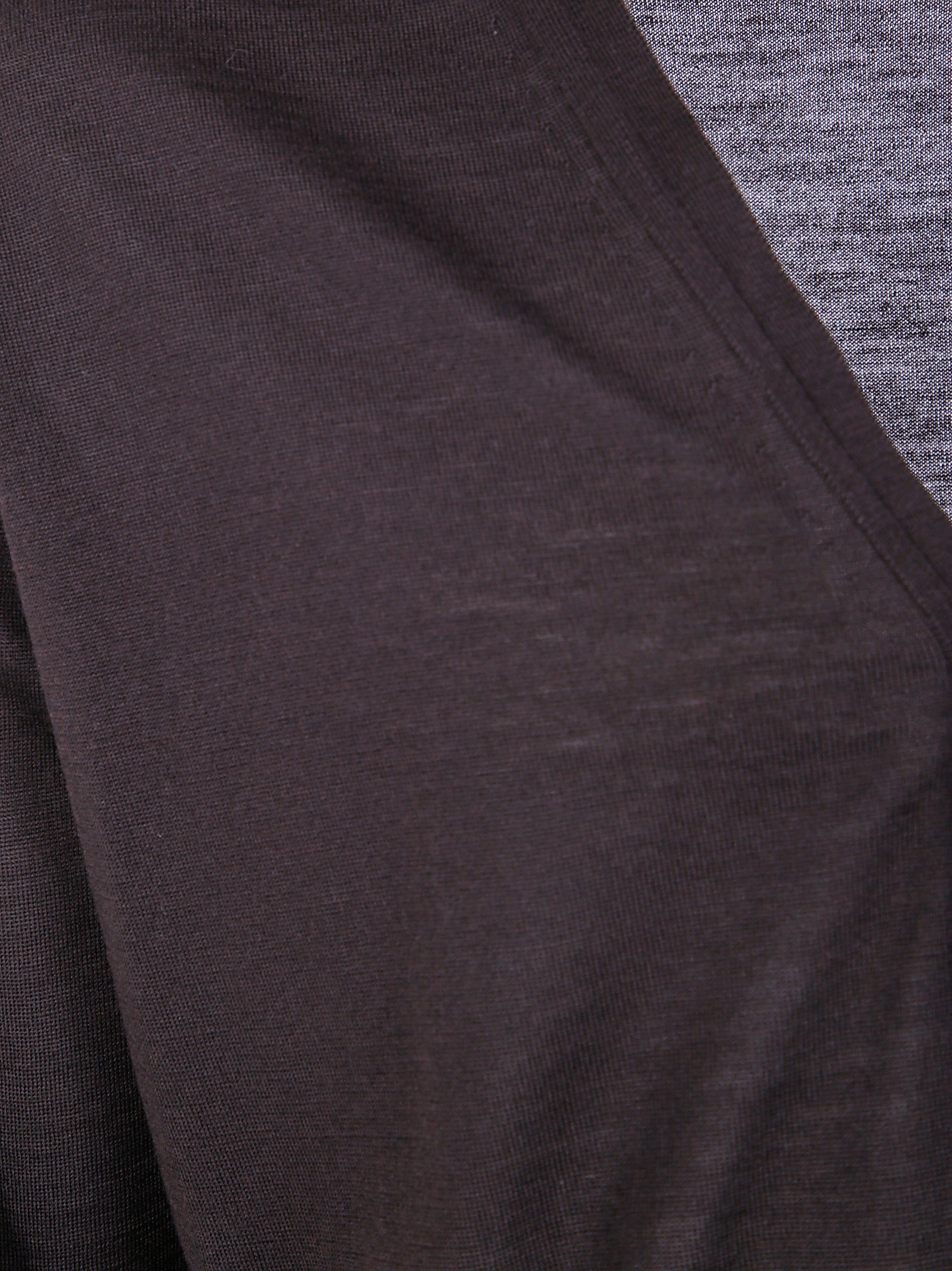 JOHN SMEDLEY Turtle Neck Sweater