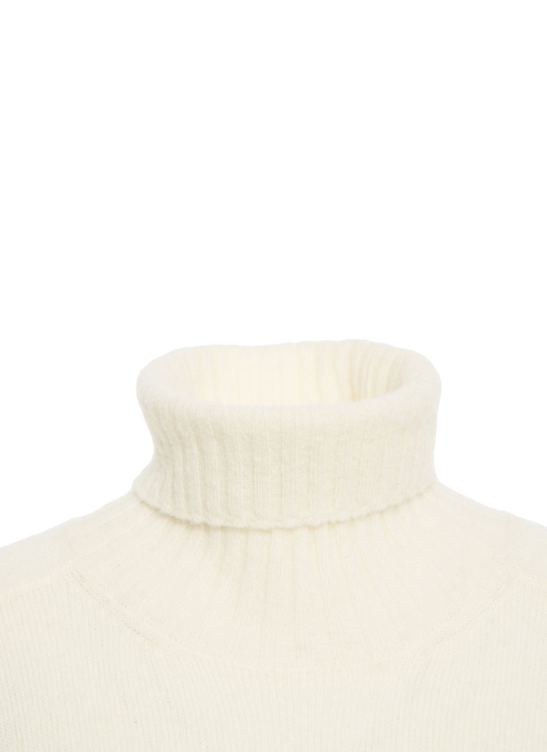 PEUTEREY Timeless Turtleneck Sweater