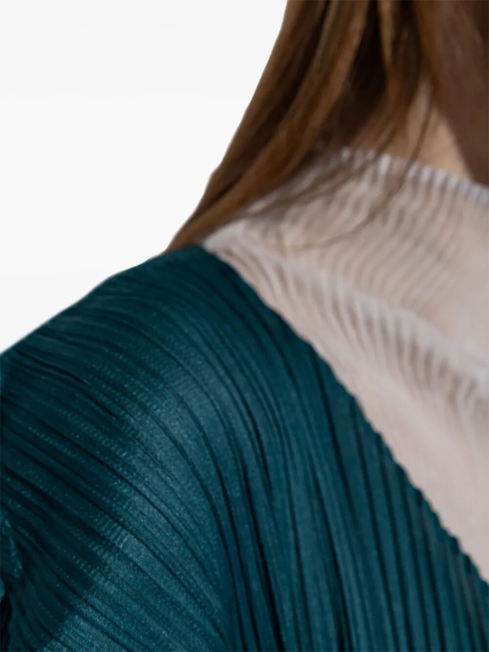 PLEATS PLEASE BY ISSEY MIYAKE Monthly Colors: January Cardigan