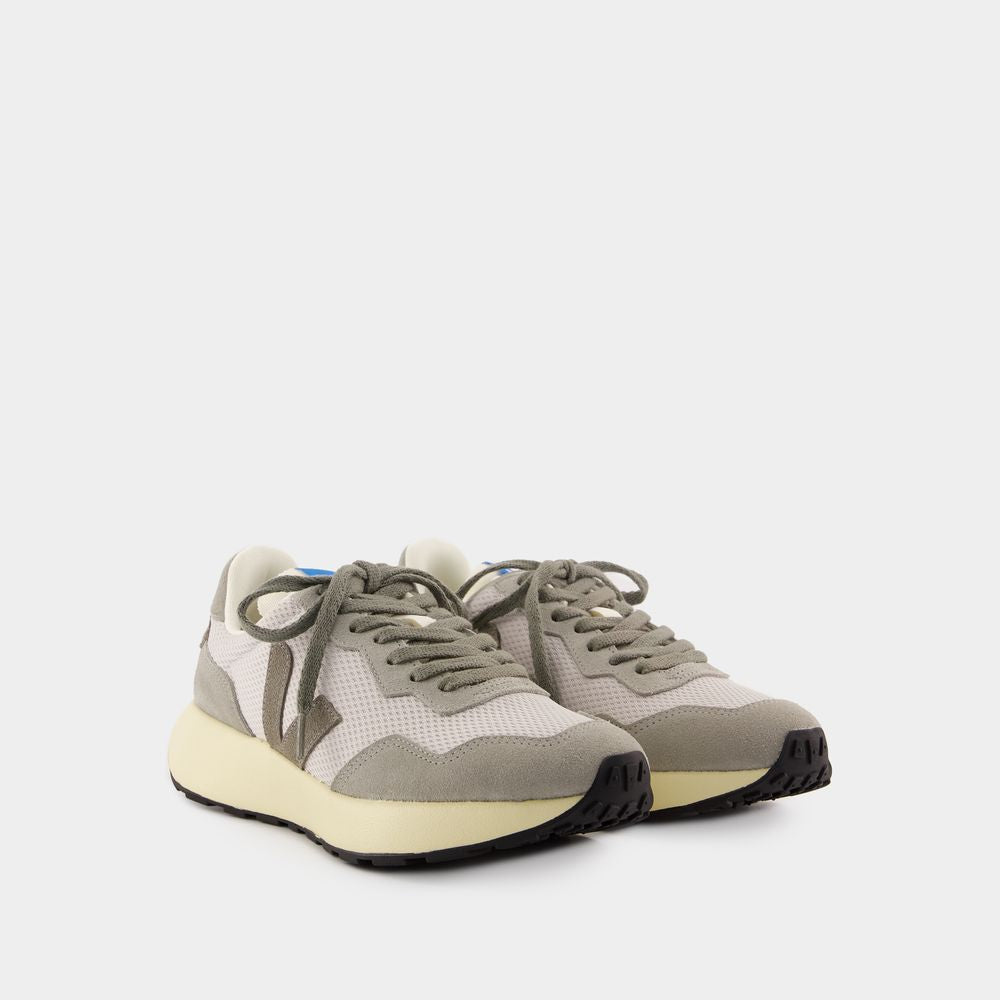 VEJA Men's Classic Paulistana Sneakers