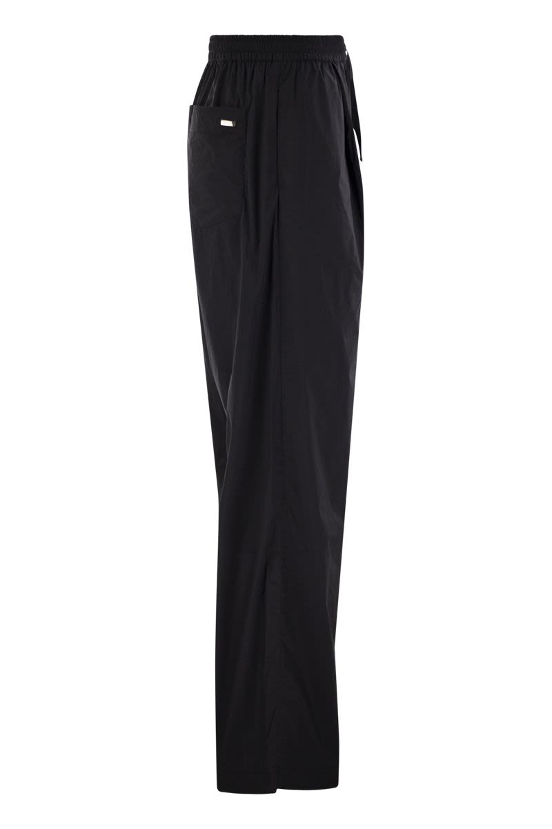HERNO Stretch Nylon Trousers - Relaxed Fit