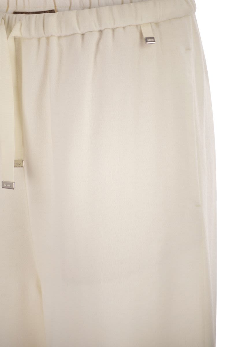 HERNO Resort Trousers in Cashmere and Silk