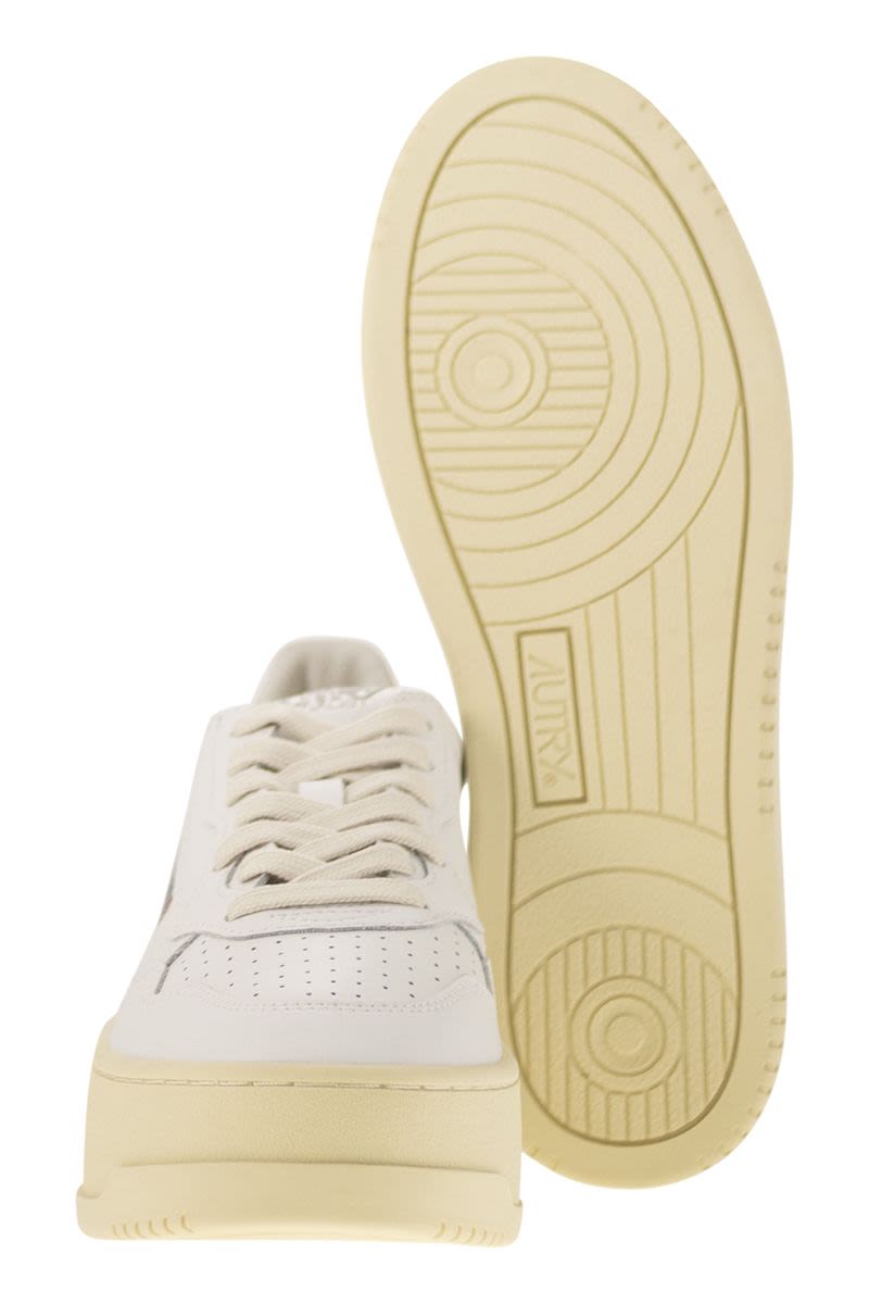 AUTRY Elevated Platform Leather Trainers for Women